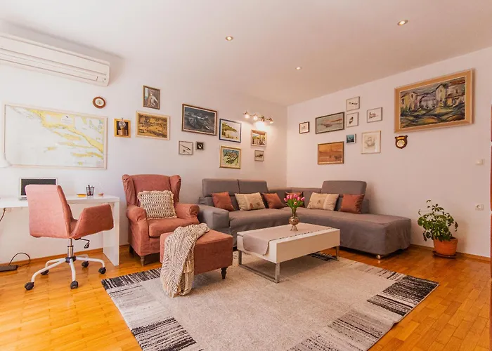 Apartamento Stylish Oliva On Bacvice Near Old Town